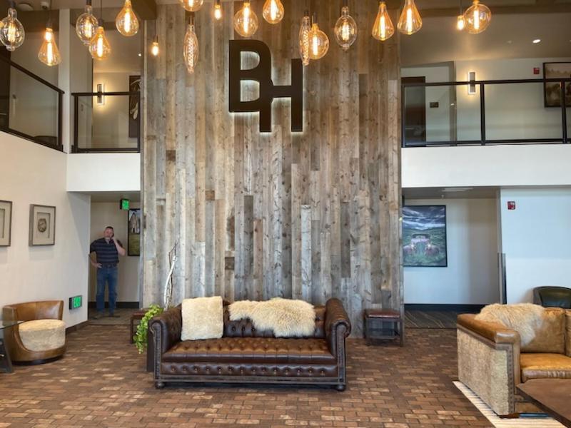 Bunk House Hotel แมดรัส ภายนอก รูปภาพ